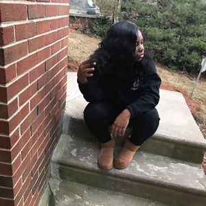 Meet your Posher, Yasmine